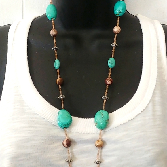 Turquoise Gemstone Necklace - Picture 6 of 10